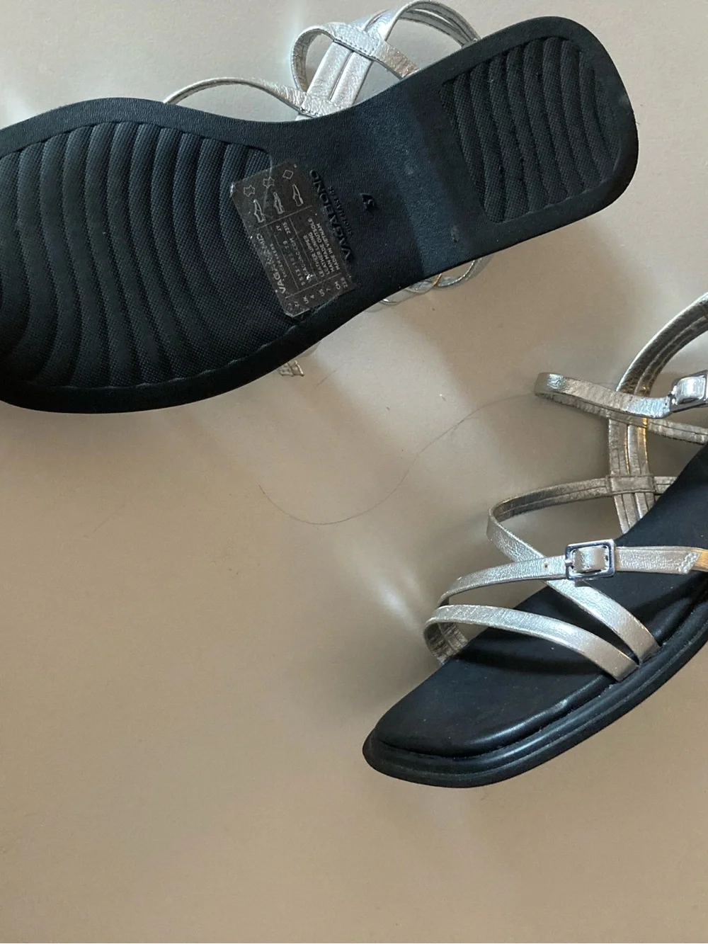 Vagabond Metallic Silver Strappy Sandals